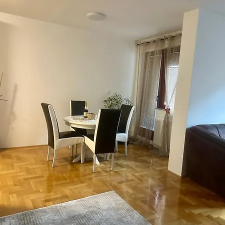 M Apartman, Istocno Sarajevo, Lukavica *