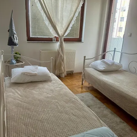 M Apartman, Istocno Sarajevo, Lukavica Appartement Donje Mladice