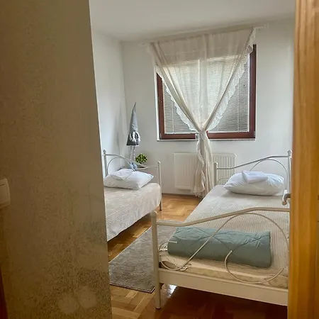 M Apartman, Istocno Sarajevo, Lukavica *