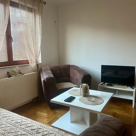 M Apartman, Istocno Sarajevo, Lukavica *