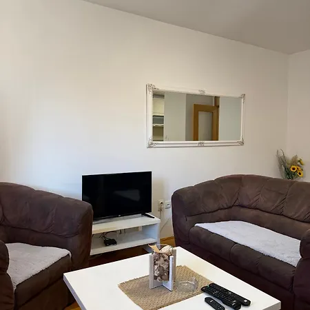 M Apartman, Istocno Sarajevo, Lukavica * Donje Mladice