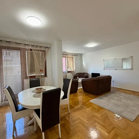 M Apartman, Istocno Sarajevo, Lukavica Appartement